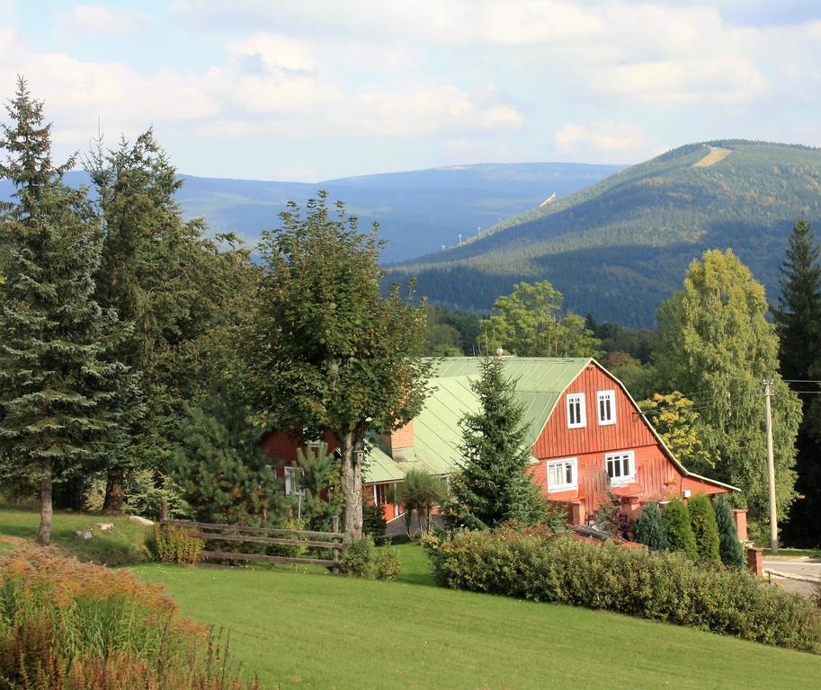 Rodinny Hotel Kaiser Desná Exterior foto